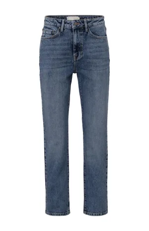 Blue jeans with high waist, straight legs and pockets