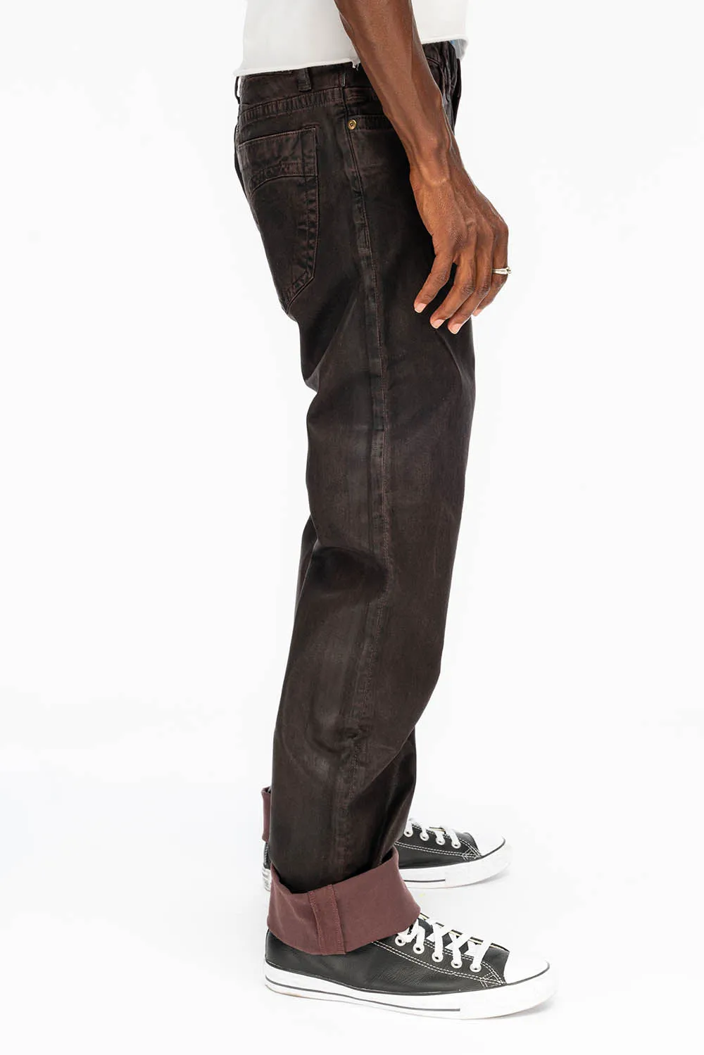 CLASSIC STRAIGHT LEG JEANS IN DARK BROWN WAX WASH