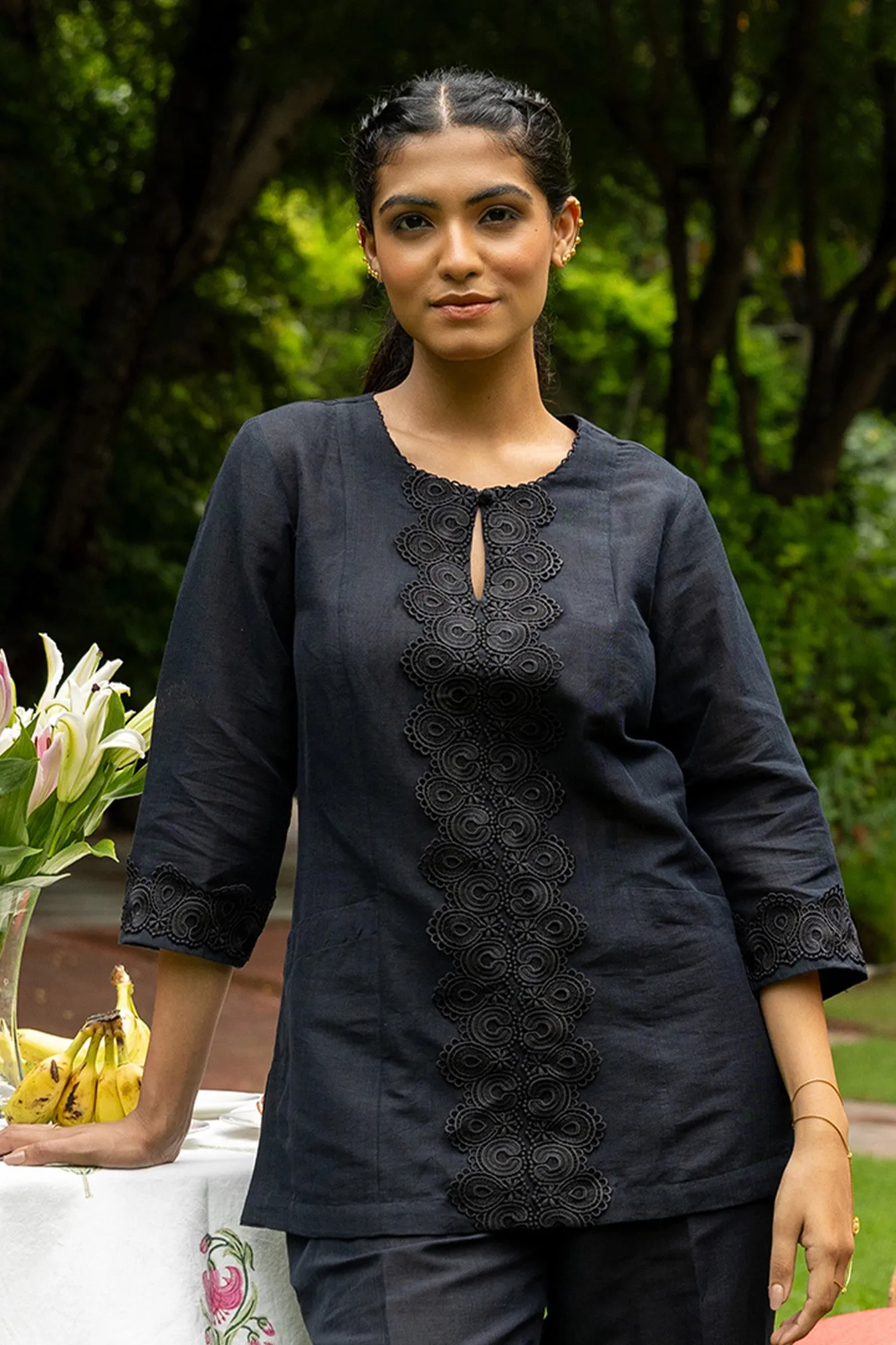 Handwoven Black Linen Co-ord Set with Lacework and Pockets