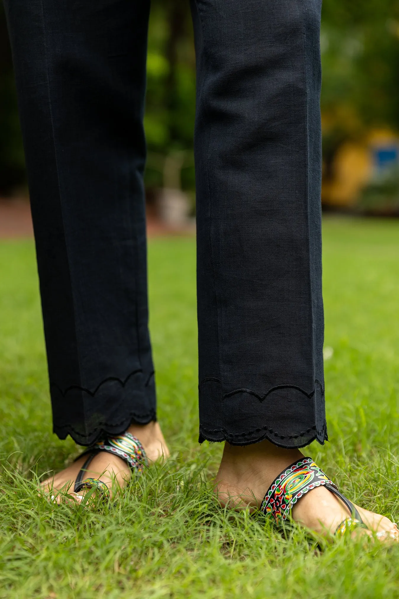 Handwoven Black Linen Co-ord Set with Lacework and Pockets