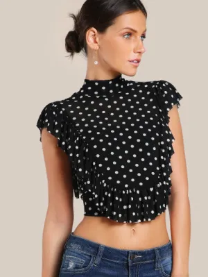 Trendy Polka dot ruffle tie back crop top