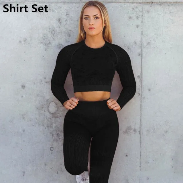 Trendy Seamless Yoga Long Sleeve Crop Top And Leggings Set