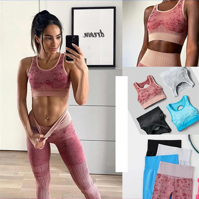 Trendy Seamless Yoga Long Sleeve Crop Top And Leggings Set